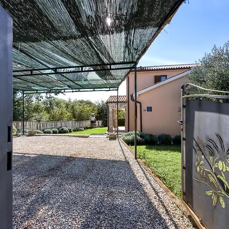 Villa With Pool In Croatia Vrsar